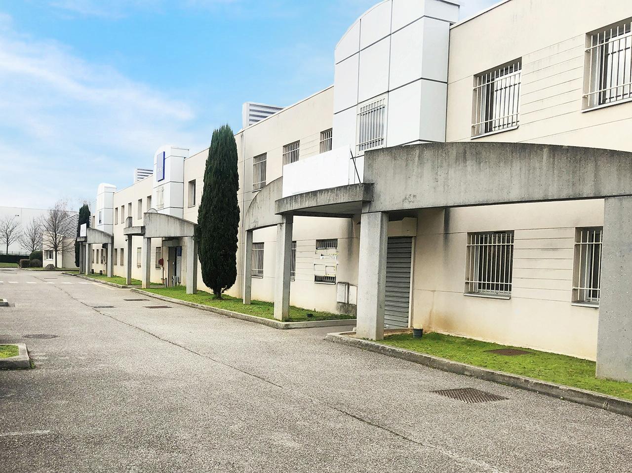 Local d'activité Saint-Priest 500m² Location local d'activité Saint-Priest Rhône OLACT2201498 0